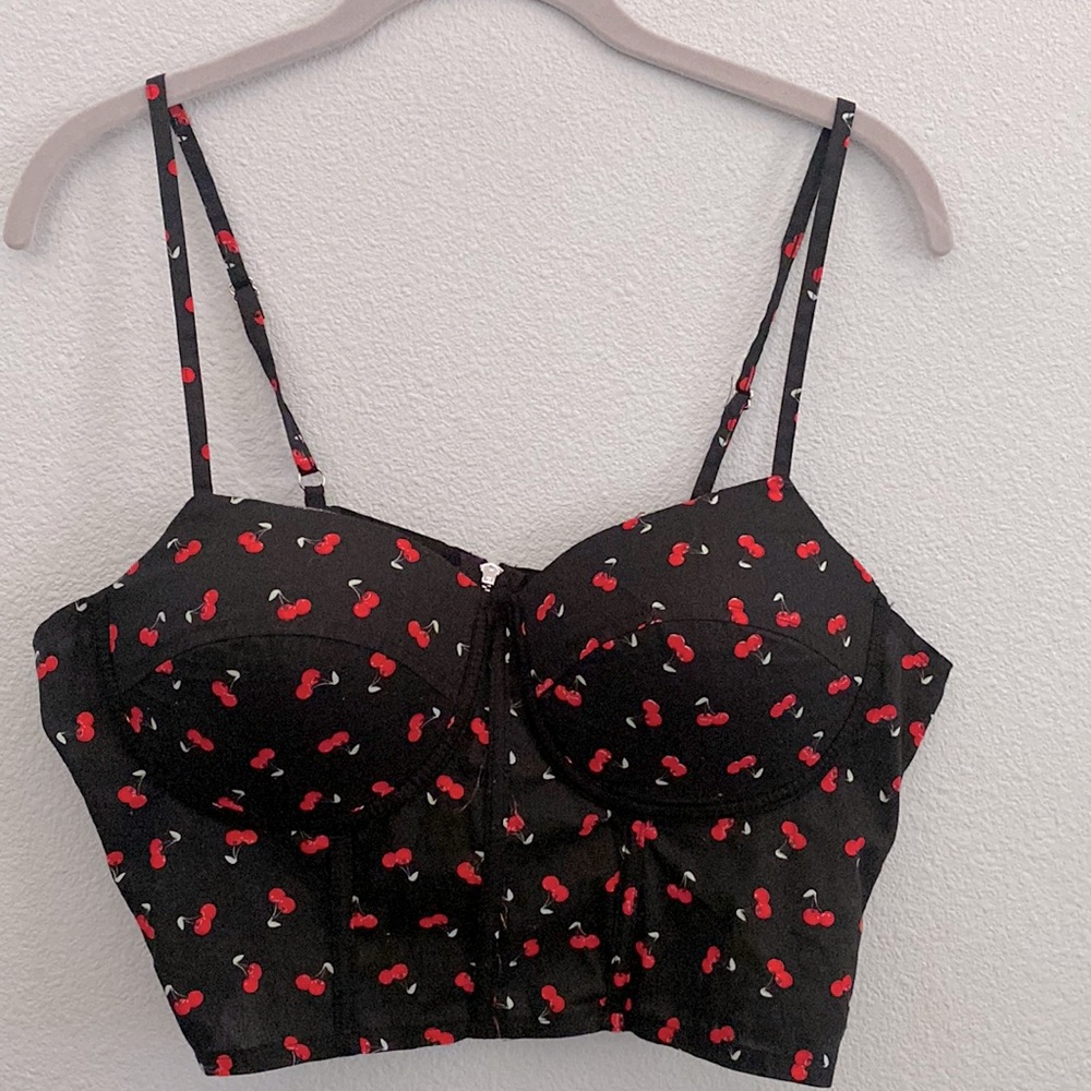 Black & red cherry design crop top. Large Size.